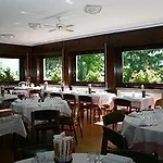 Hotel Ristorante Sassi Rossi 3*
