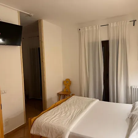 Ristorante Sassi Rossi 3* Taceno
